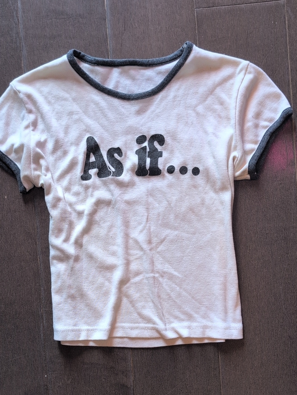 BEAUTIFUL Hot Topic White Crop Top